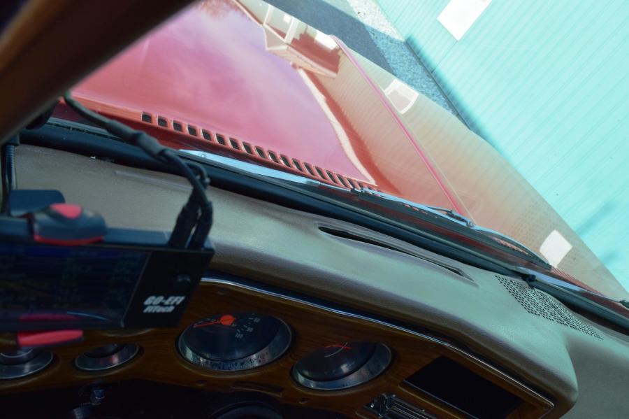 Детали интерьера Chevrolet C10 Cheyenne Super 1974 года  (фото 183 из 365)